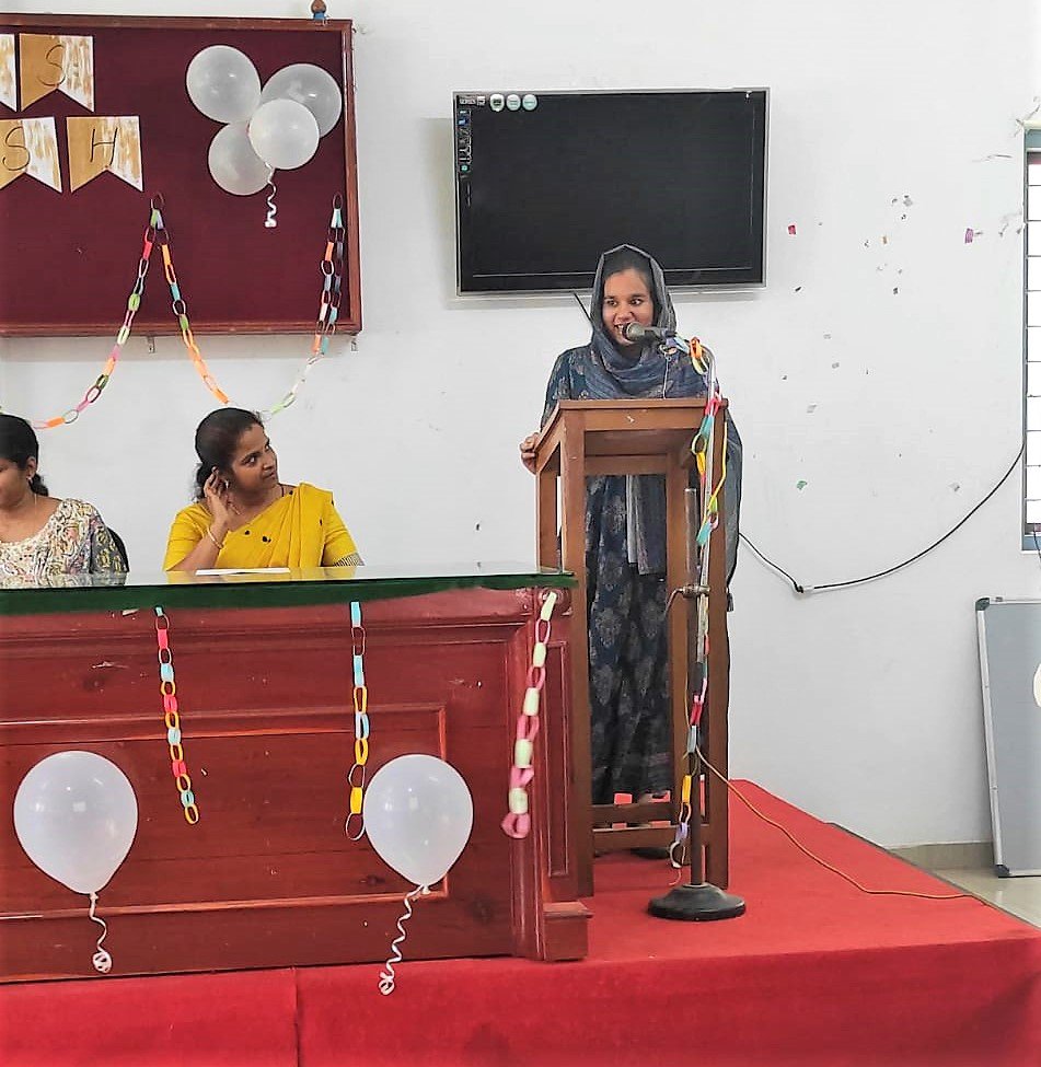 Asna speaking
